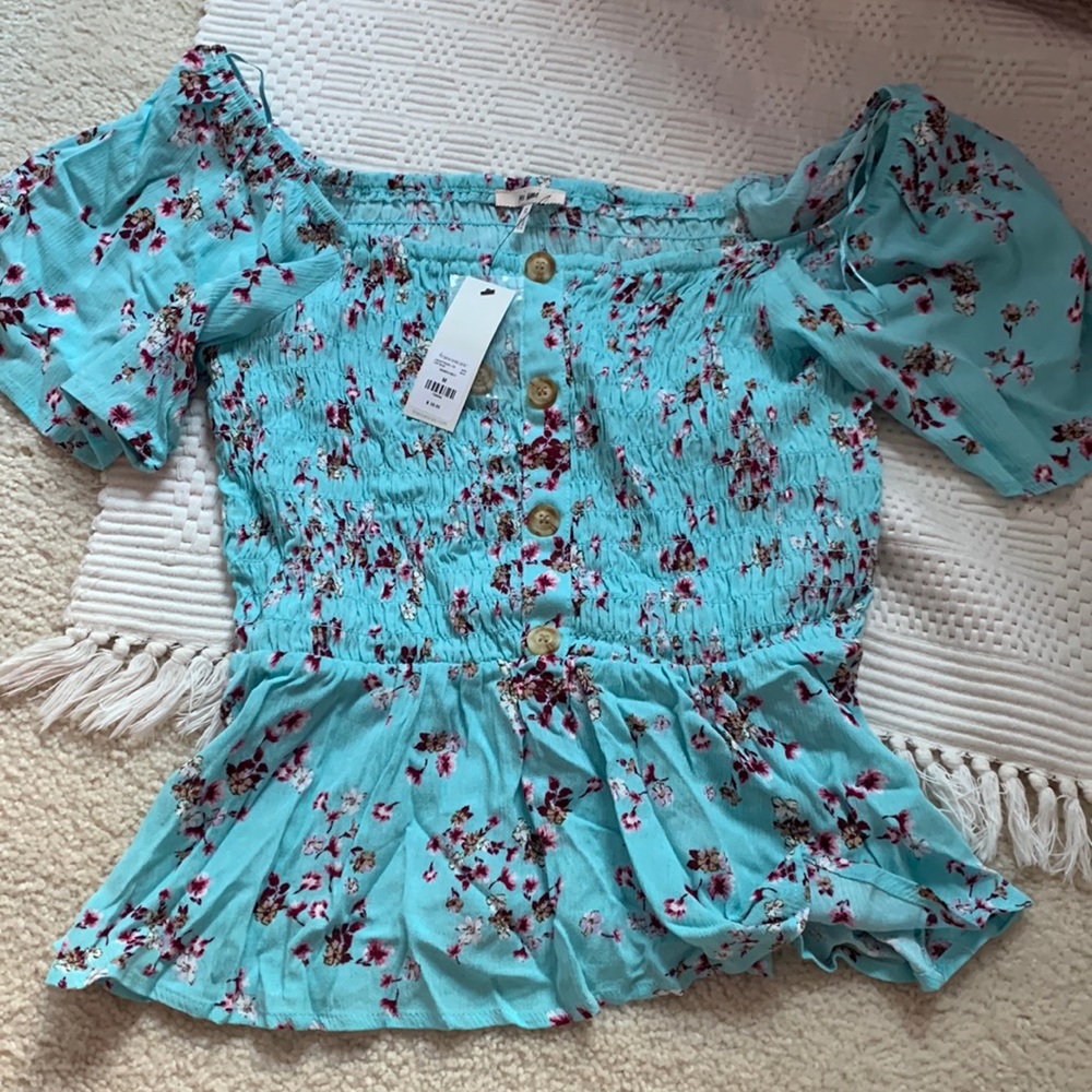 Womens Off the Shoulder top